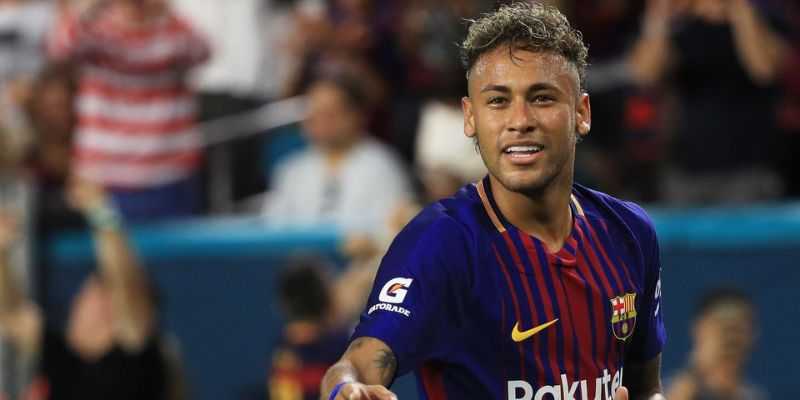 Các culer vẫn còn rất nhớ hình ảnh này của Neymar