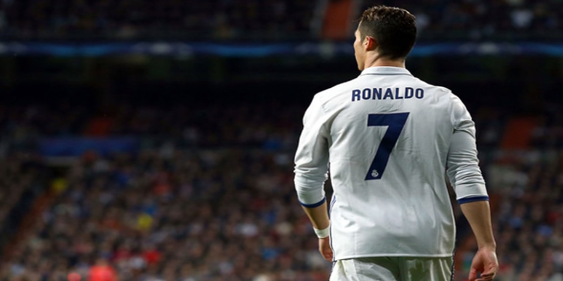 Ronaldo và những chiến tích vĩ đại trong màu áo Real Madrid